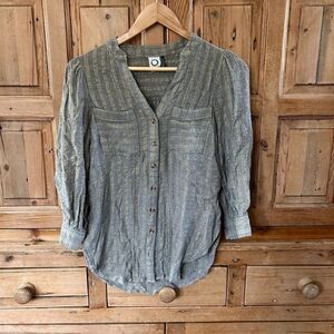 Akemi + Kin 0 Top Blouse Gold Gray Stripe Anthropologie Button Front V-Neckline‎